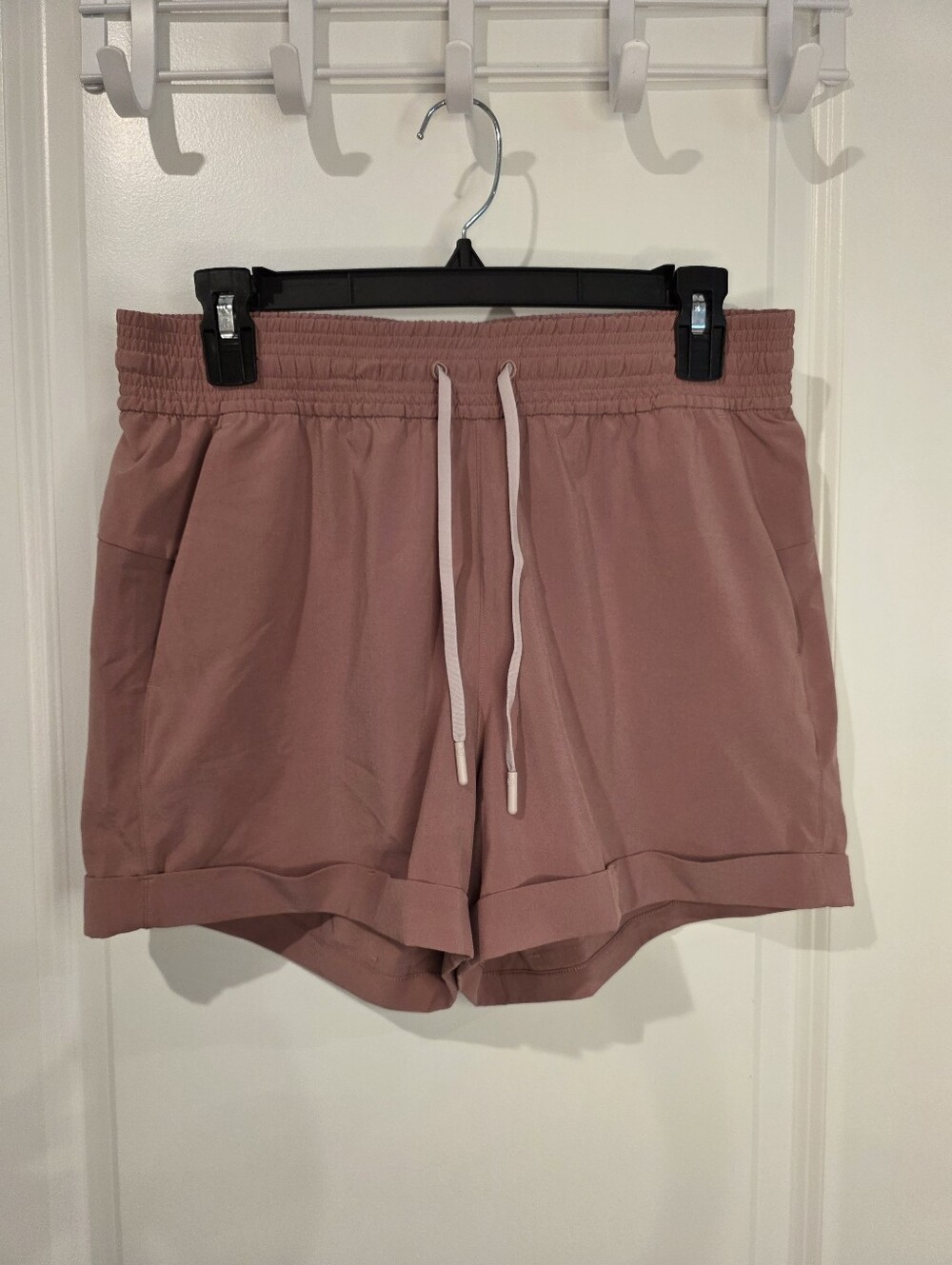 Lululemon Spring Break Away 3" Short II